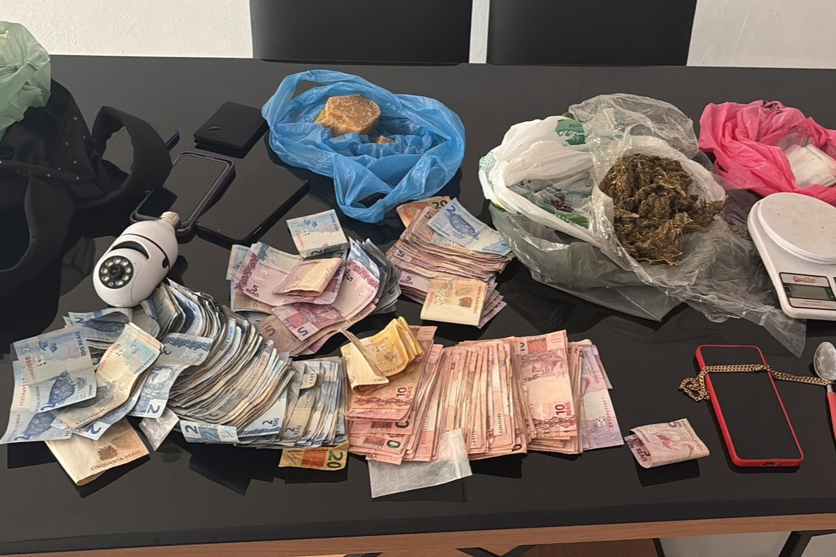 POLÍCIA CIVIL PRENDE FORAGIDO INVESTIGADO POR HOMICÍDIO E APREENDE DROGAS E MUNIÇÕES EM ARIQUEMES
