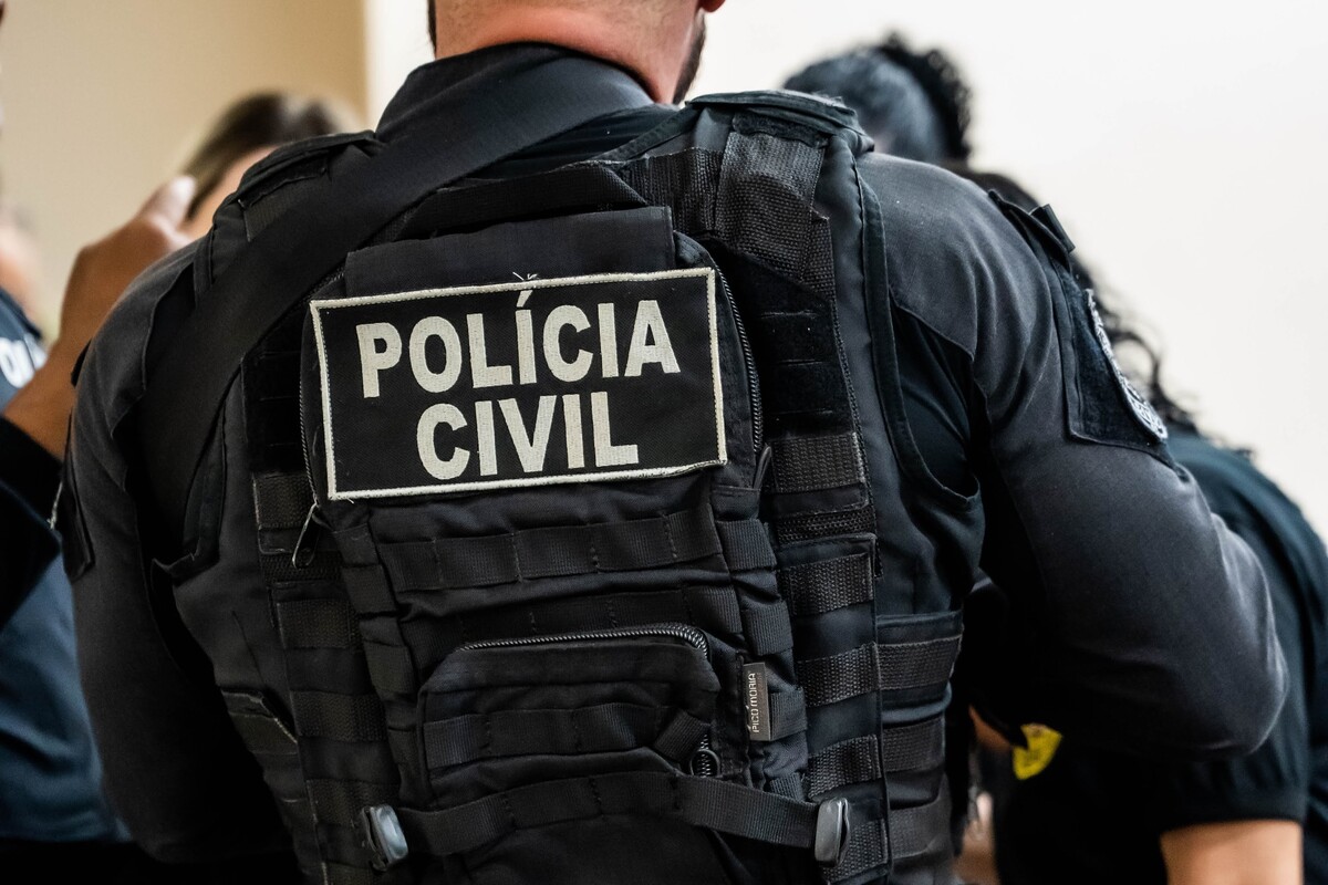 POLÍCIA CIVIL CUMPRE MANDADO DE BUSCA E APREENSÃO EM INVESTIGAÇÃO DE CRIMES CONTRA CRIANÇA E ADOLESCENTE