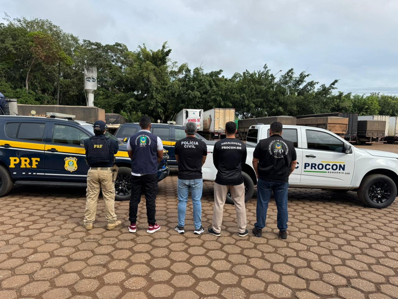POLÍCIA CIVIL REALIZA FISCALIZAÇÃO EM POSTOS DE COMBUSTÍVEIS DE PORTO VELHO